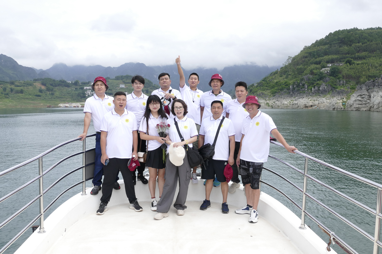 03 公司業(yè)績(jī)，我說(shuō)話，未來(lái)團(tuán)隊(duì)，看我的?。?！